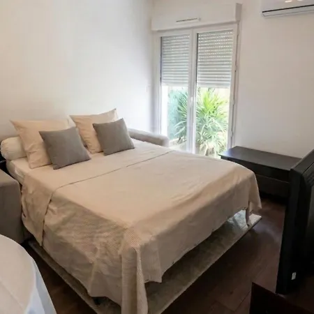 Apartmán Le Sud - 4 Pers, Terrasse & Parking, 5 Min De La Hyères
